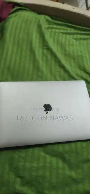 Apple MacBook Pro 15inch I7