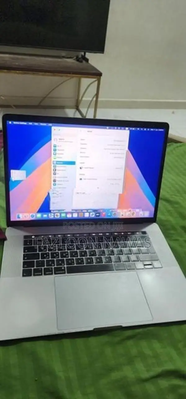 Apple MacBook Pro 15inch I7