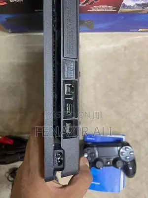 PS4 Slim 1tb latest model(CUH-2218B) software 10.70