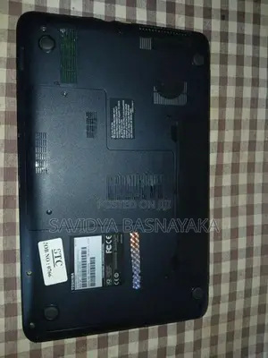Toshiba Sattelite C850D Laptop