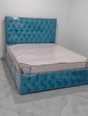 New Luxury Cushion Divan Bed with Spring Mattresses