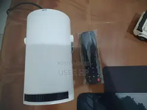 HY300 Projector
