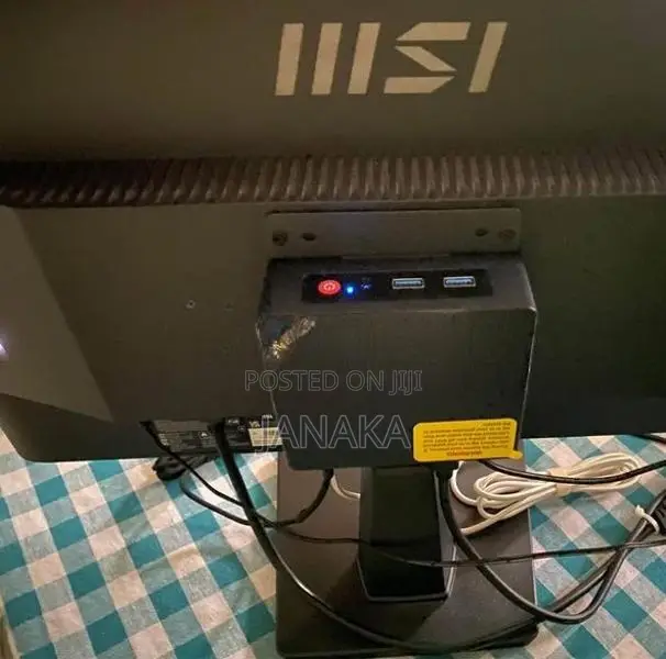 N100 Mini + MSI 100Hz IPS GMK67 Razer Viper