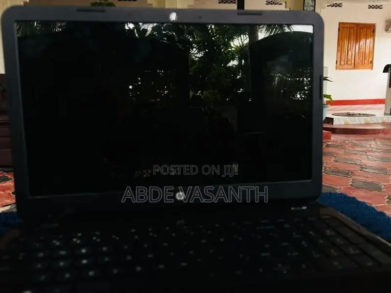 HP i3 Core Laptop