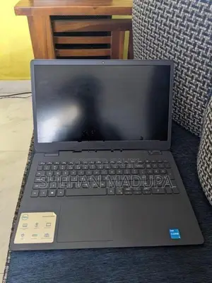 Dell i3 11th Gen