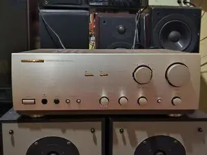 Marantz PM68 Stereo Amplifier
