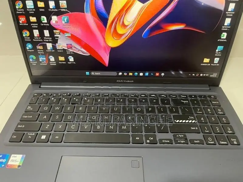 Asus Vivobook Laptop