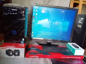 Core i 5 3 rd 3470 3.30 Ghz / 19" LED Screen with Full Set
