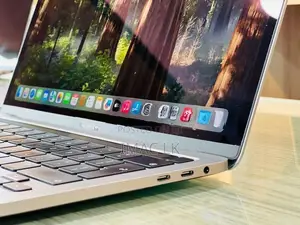 Apple Macbook Pro M1 Chip +16GB RAM 256GB SSD