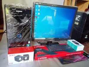 Core i 5 3 rd 3470 3.30 Ghz / 19" LED Screen with Full Set
