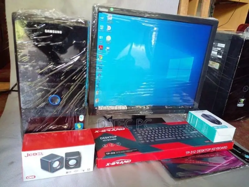 Core i 5 3 rd 3470 3.30 Ghz / 19" LED Screen with Full Set