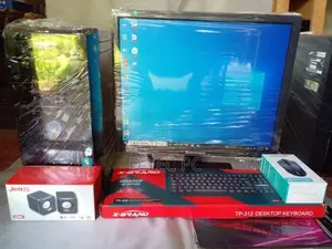 Core i 5 3 rd 3470 3.30 Ghz / 19" LED Screen with Full Set