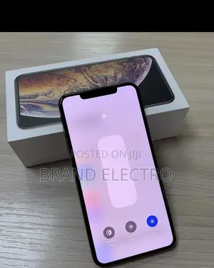 New Apple iPhone XS Max 512 GB Gold