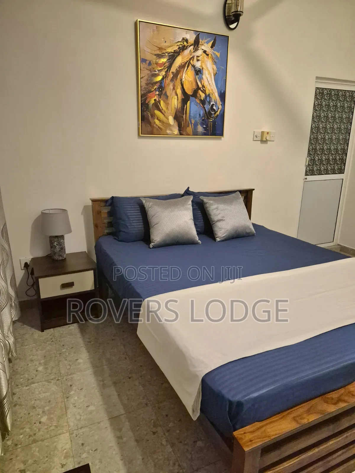 Furnished 4bdrm Room & Parlour in Rovers Lodge, Negombo for rent