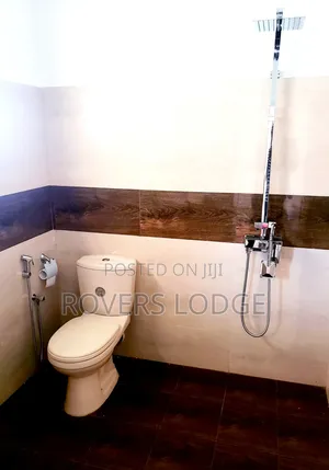 Furnished 4bdrm Room & Parlour in Rovers Lodge, Negombo for rent