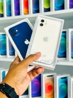 Apple iPhone 12 128GB (Used)