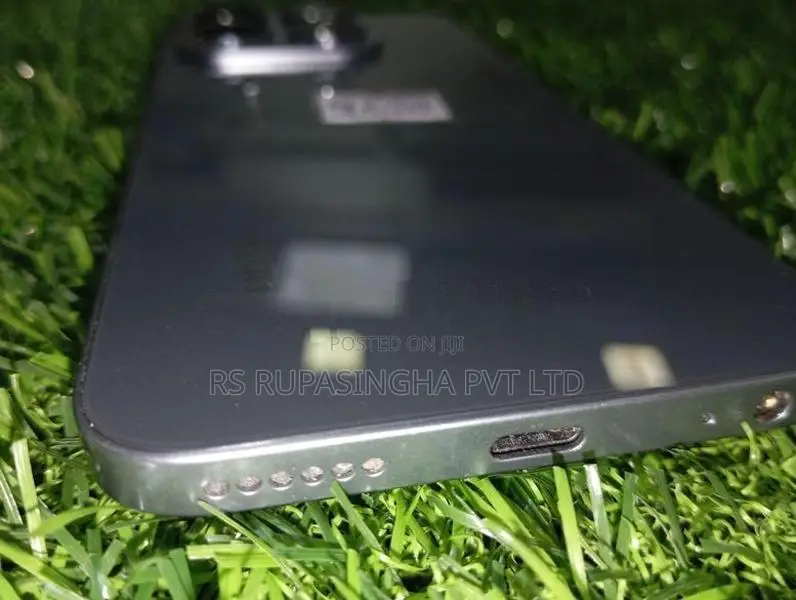 ZTE nubia V70 (Used)