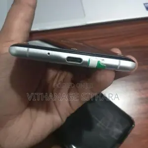 Sony Xperia XZ3 No (Refurbished)