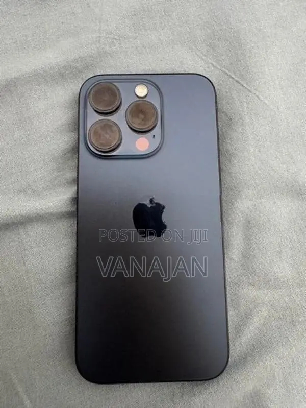 Apple iPhone 15 Pro (Used)