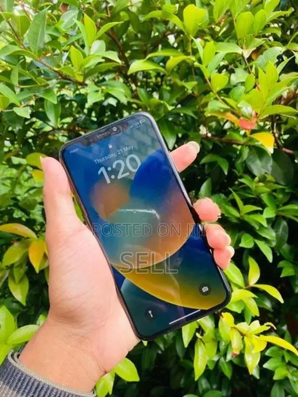 Apple iPhone X 64gb (Used)