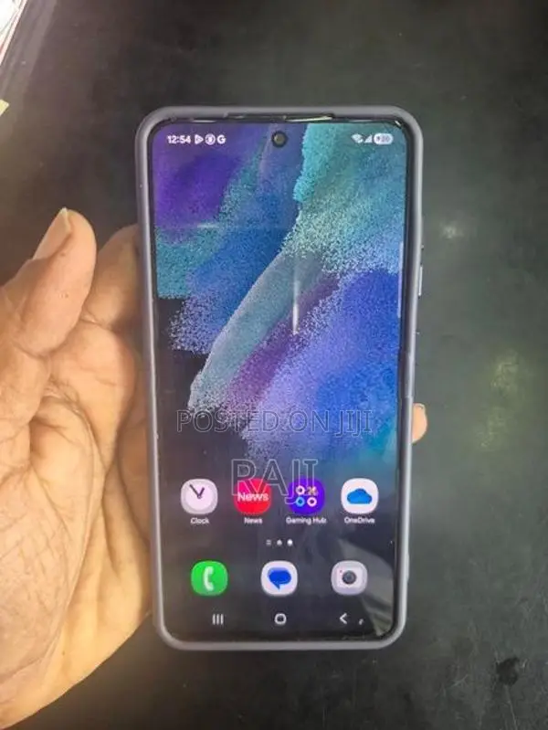Samsung Galaxy S21 FE (Used)