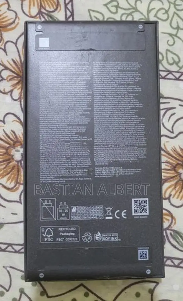 Samsung Galaxy S25 (Used)
