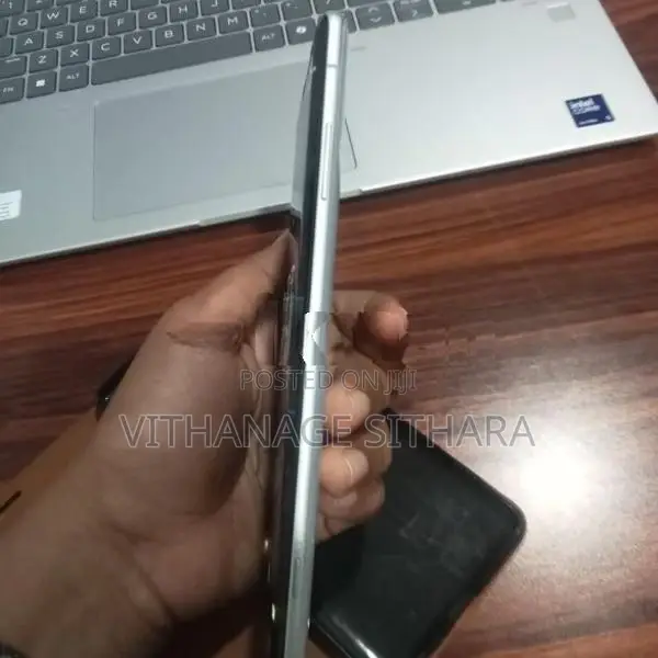 Sony Xperia XZ3 No (Refurbished)