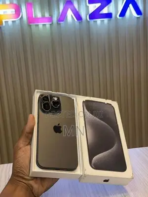 Apple iPhone 15 Pro 256GB Fullset Box (Used)