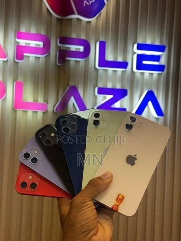 Apple iPhone 12 128GB (Used)