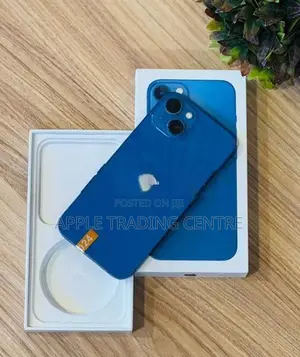 Apple iPhone 13 128GB (Used)