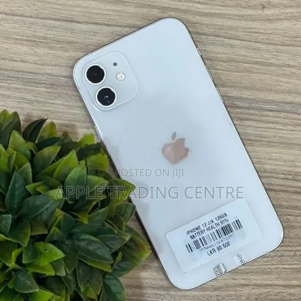 Apple iPhone 12 128GB (Used)