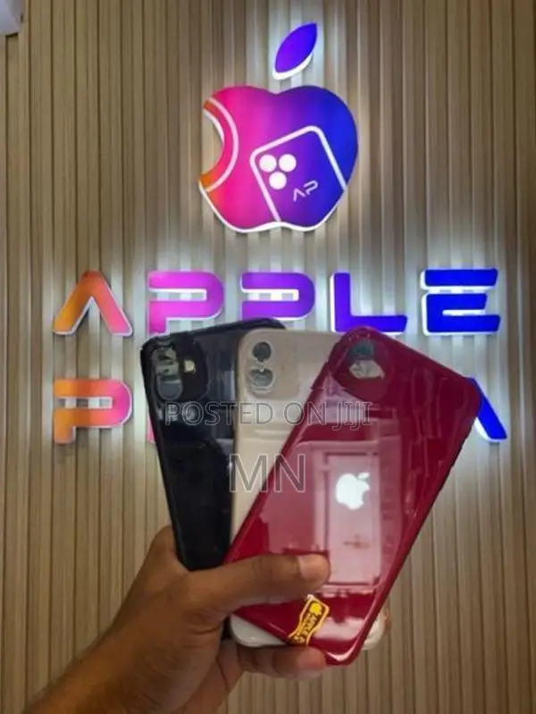 Apple iPhone 11 128GB (Used)