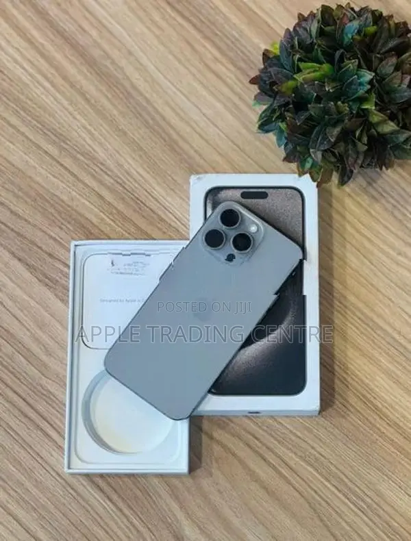 Apple iPhone 15 Pro 256GB (Used)