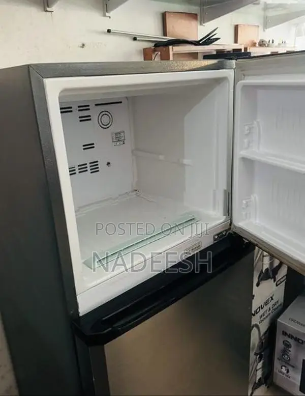 Innovex Refrigerator 250L Inverter