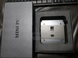AMD Ryzen 9 6900HX Mini PC |DDR5 5600Mhz 24 GB RAM | 512 NVME Full set