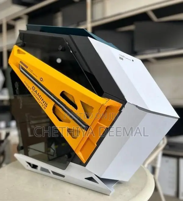 M-ATX Gaming Host Computer Casing