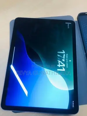 Apple iPad Air M3 Tablet