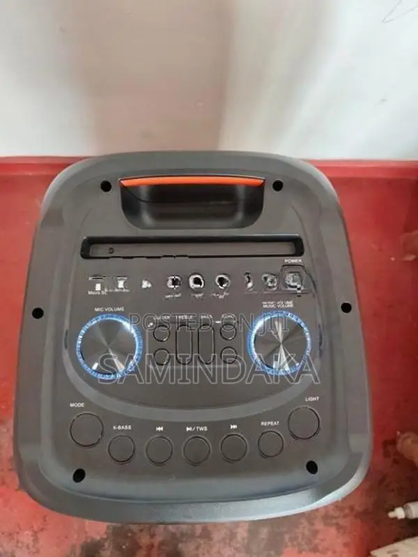 Fuji 8220 with 2 Mics