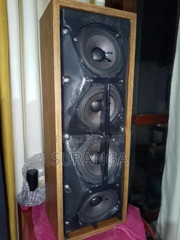 Bose 402-W Speaker