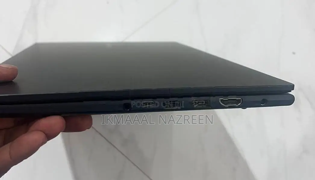 Asus Vivobook