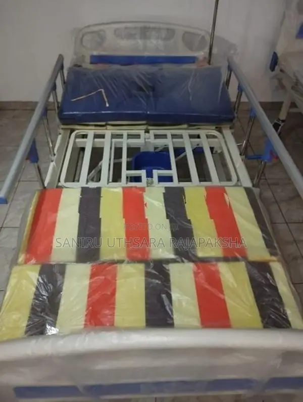 Four Function Hospital Beds with Sanitary