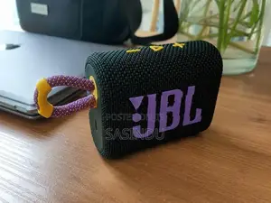 JBL Go 3