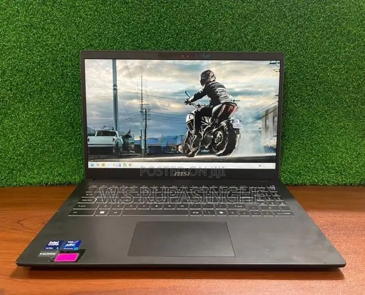 Modern 15 H AI C1MG Laptop