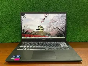 MSI Ultra 7 155H Laptop