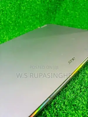 i3 -N305 (1.80 GHz) Laptop