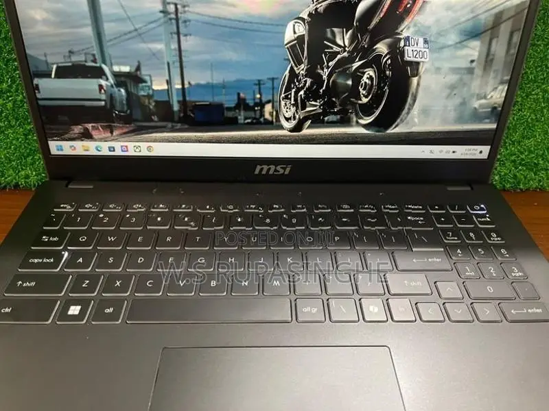 Modern 15 H AI C1MG Laptop