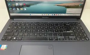 Asus Vivobook Laptop