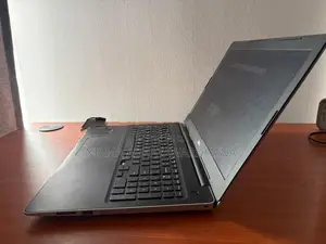 Dell Laptop i7