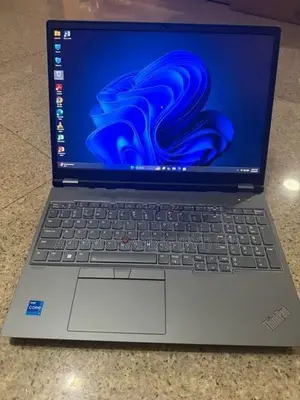 Lenovo ThinkPad P16v i7 12th (12 core) 16GB DDR5 Ram 512GB RTX 4GB