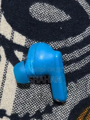 JBL Buds
